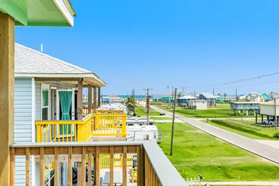 344 Thunder Road, Surfside Beach, TX 77541 - Photo 4