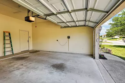1909 Debbie Drive, Bryan, TX 77802 - Photo 38