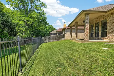 1909 Debbie Drive, Bryan, TX 77802 - Photo 32