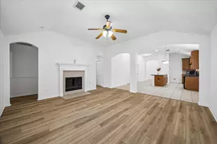 9211 Sunlit Park Dr, Humble, TX 77396 - Photo 10