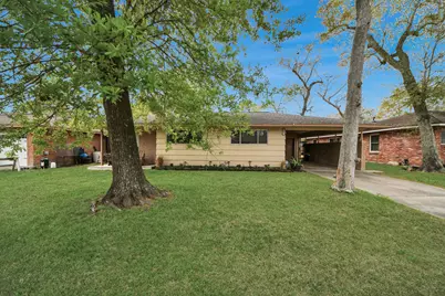 2806 Oak Drive, Dickinson, TX 77539 - Photo 4