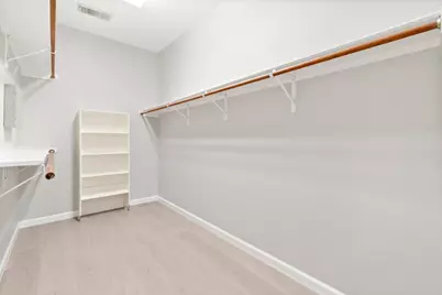 66 Terraglen Dr, The Woodlands, TX 77382 - Photo 18