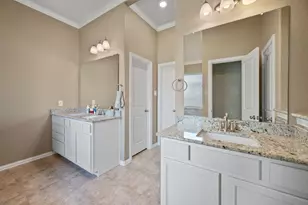 719 S Galley Dr, Crosby, TX 77532 - Photo 16