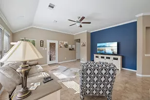 719 S Galley Dr, Crosby, TX 77532 - Photo 10
