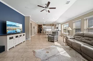 719 S Galley Dr, Crosby, TX 77532 - Photo 12