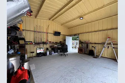 211 W Sabine Street, Groesbeck, TX 76642 - Photo 36