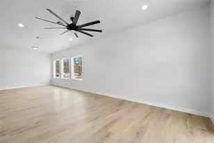 7220 S Hall St, Houston, TX 77028 - Photo 8