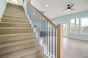 17518 Bristow Dr, Galveston, TX 77554 - Photo 16