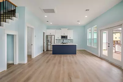 17518 Bristow Drive, Galveston, TX 77554 - Photo 4