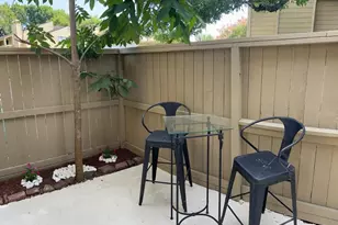 9323 Pagewood Ln, Houston, TX 77063 - Photo 6