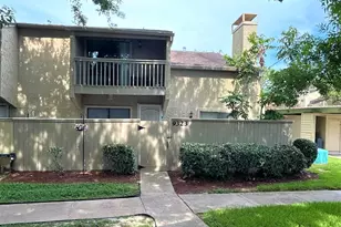 9323 Pagewood Ln, Houston, TX 77063 - Photo 2