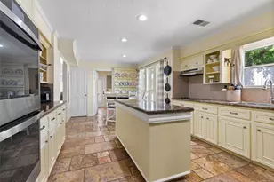 1610 Leatherwood Dr, Katy, TX 77450 - Photo 6