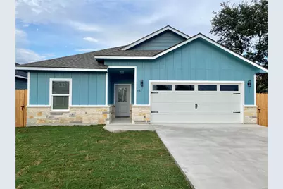 982 S Navarro, Giddings, TX 78942 - Photo 1