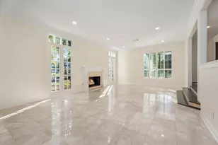 14102 Champions Hamlet Ct, Houston, TX 77069 - Photo 10