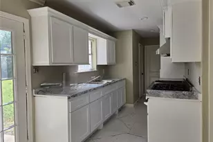 5319 Danfield Dr, Houston, TX 77053 - Photo 6