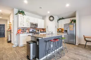 18361 Timbermill Ln, New Caney, TX 77357 - Photo 6