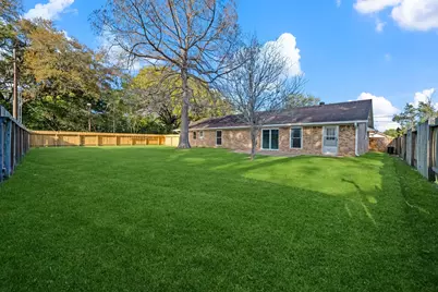 1609 Bowie Street, Liberty, TX 77575 - Photo 4