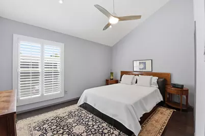 2100 Commonwealth Street #B, Houston, TX 77006 - Photo 32