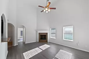 13692 Running Bear Dr, Willis, TX 77378 - Photo 4