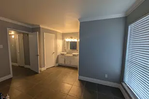 9000 Bissonnet St, Houston, TX 77074 - Photo 10