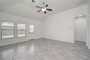 21703 Barred Owl Dr, Humble, TX 77338 - Photo 20