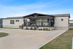 14633 Forest Tower Ct, Conroe, TX 77306 - Photo 2