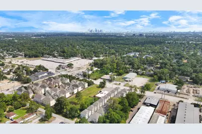3360 Pinemont Drive, Houston, TX 77018 - Photo 30
