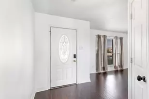 18042 Noble Forest Dr, Humble, TX 77346 - Photo 6