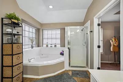 10900 Sycamore Drive N, La Porte, TX 77571 - Photo 36