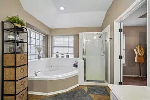 10900 Sycamore Dr N, La Porte, TX 77571 - Photo 36