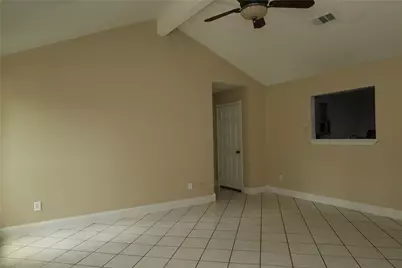 7611 Woodland West Drive, Houston, TX 77040 - Photo 8