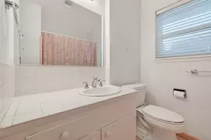 7014 Concho St, Houston, TX 77074 - Photo 36