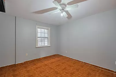 5012 Eigel Street, Houston, TX 77007 - Photo 6
