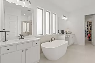 6406 Sterling Springs Ln, Katy, TX 77493 - Photo 18