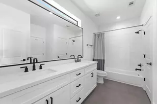 938 Alexander St, Houston, TX 77008 - Photo 14