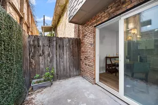 2012 Brun St, Houston, TX 77019 - Photo 16