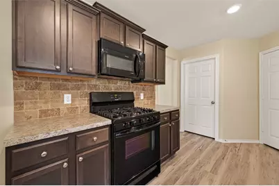 1308 Winding Willow Drive, Pinehurst, TX 77362 - Photo 16