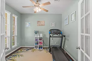 23707 Pennington Hills Dr, Spring, TX 77389 - Photo 4