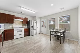 19710 Bold River Rd, Tomball, TX 77375 - Photo 10