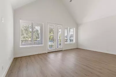 910A W 21st Street, Houston, TX 77008 - Photo 18