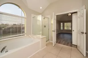 11003 Sentry Ct, Houston, TX 77065 - Photo 14