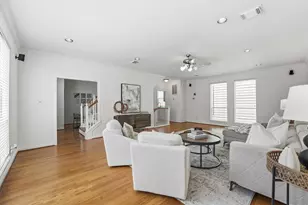 1433 Oneil St, Houston, TX 77019 - Photo 1