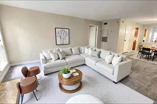 7400 Bellerive Dr, Houston, TX 77036 - Photo 2