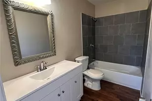 17210 Woodburn Dr, Houston, TX 77049 - Photo 20