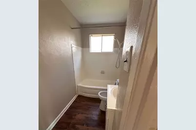 17210 Woodburn Drive, Houston, TX 77049 - Photo 14