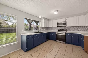 1818 Foxlake Dr, Houston, TX 77084 - Photo 14