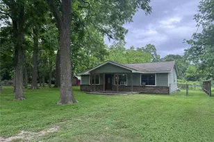 141 Hogan, Livingston, TX 77351 - Photo 2