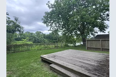141 Hogan, Livingston, TX 77351 - Photo 16