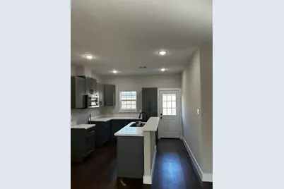 704 Avenue I, Conroe, TX 77301 - Photo 2