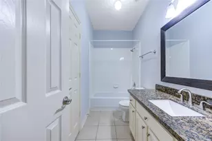 13211 Dusty Grove Ln, Sugar Land, TX 77498 - Photo 18